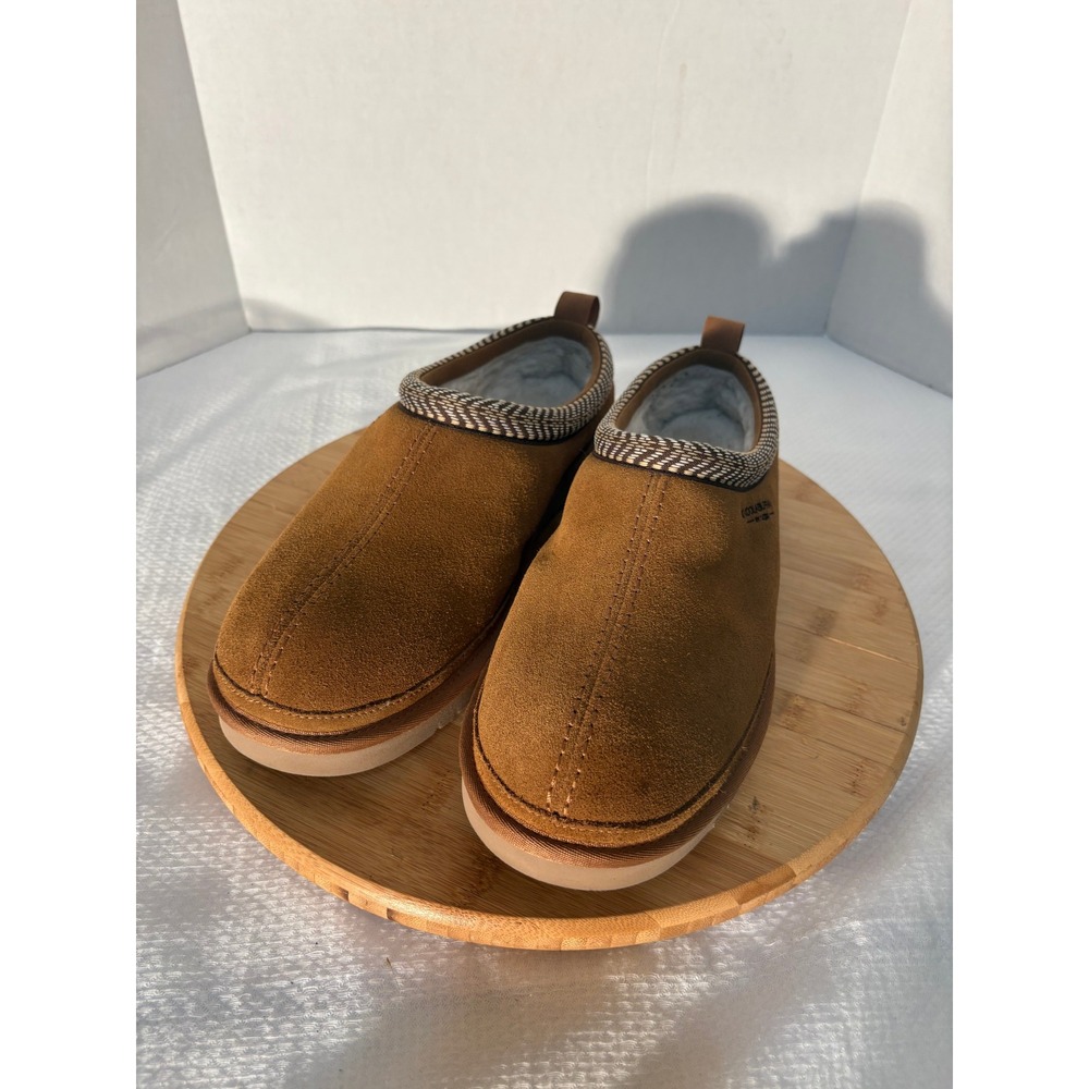 Koolaburra by UGG Men Tipton Suede Slipper Chestnut Brown Faux Fur Lining Scuff